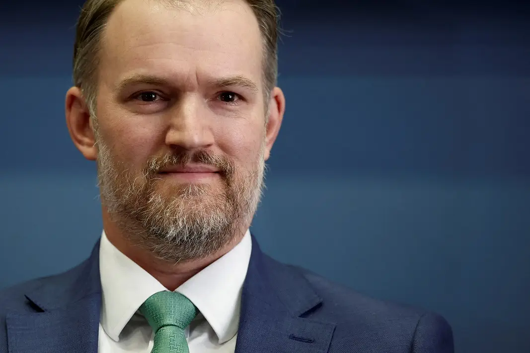 EUA mantêm tarifas sobre aço e alumínio, afirma representante comercial